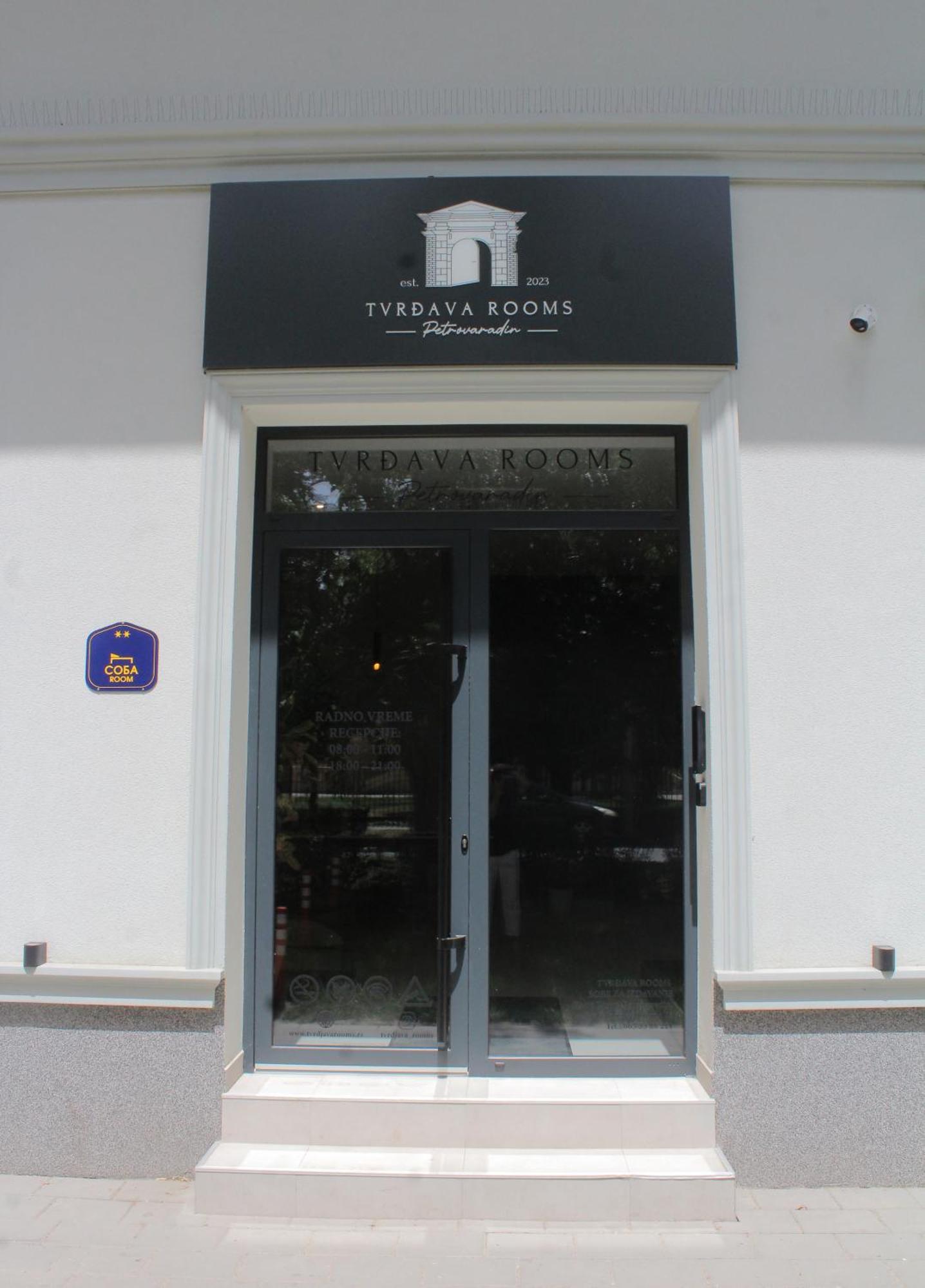 Tvrdjava Rooms - Novi Sad Buitenkant foto
