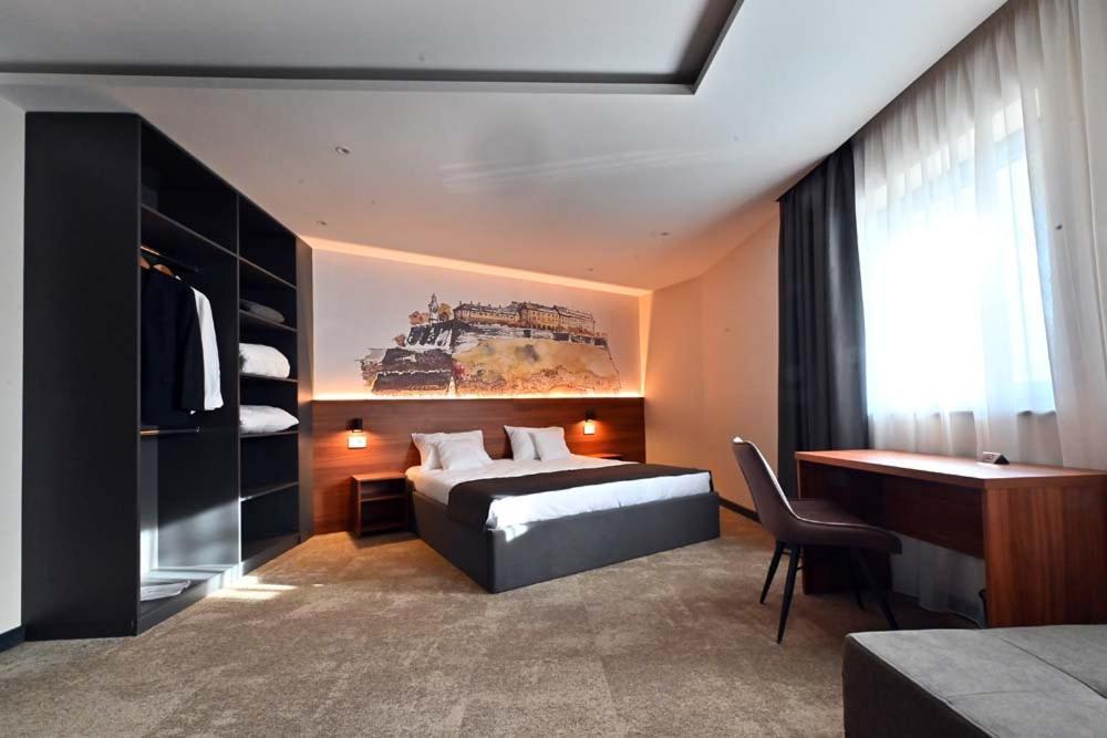 Tvrdjava Rooms - Novi Sad Buitenkant foto
